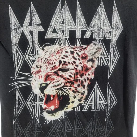 Def Leppard Women's Band Cheetah T Shirt XSmall - Picture 4 of 6